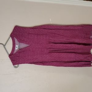 XL pink no sleeve dress with v cut and patterned